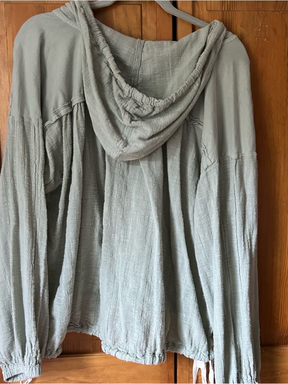 Urban Outfitters Sage Green Lightweight Hoodie Top - Picture 3 of 3